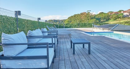 Elegant Studio Suite in Ballito with Rooftop Pool