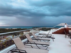 Terrace/patio - 07DK52-Where the Sea Kisses the Sky! (Playa del Carmen)