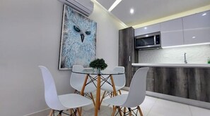 Dining - 35DK52-Where the Sea Kisses the Sky! (Playa del Carmen)