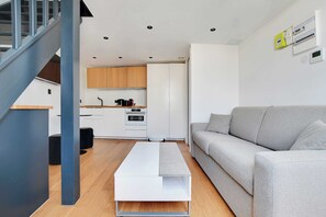 Comfort Apartment | Living area - Résidence Paris ARCHIVES (Paris)