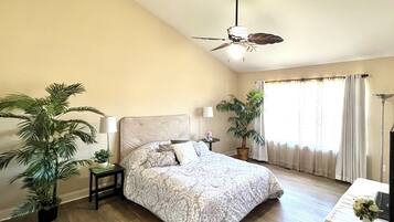 4 bedrooms, WiFi, bed sheets