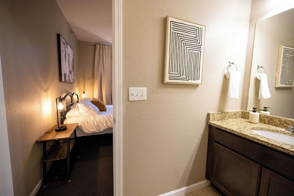 4 makuuhuonetta, Wi-Fi, vuodevaatteet