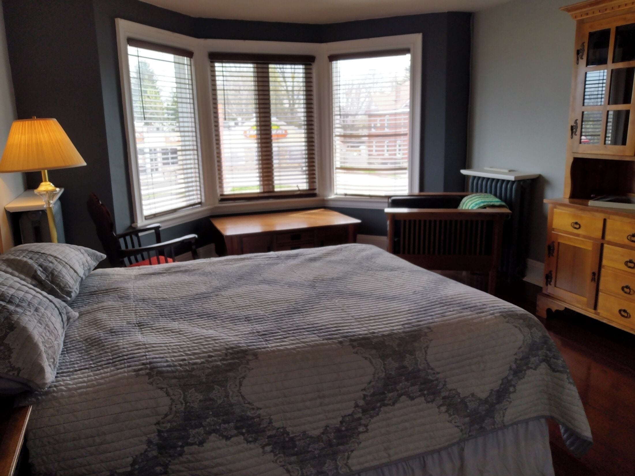 Extra large bedroom with a view, sitting area,  luxurious, comfortable sleeping