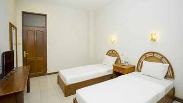 Standard Twin Room | Free WiFi