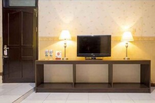 Habitación estándar con 2 camas individuales | Zona de estar