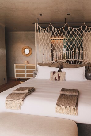 Comfort Double or Twin Room | In-room safe, blackout drapes, iron/ironing board, free WiFi - Santa Cruz - Movement & Nature House (Torres Vedras)