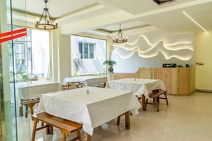Dining - fengchaominsu (Emeishan City)