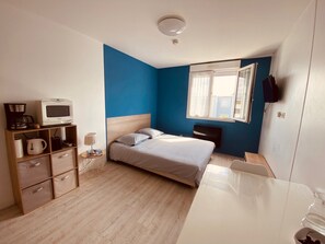 1 室のベッドルーム