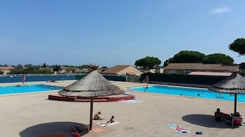 Seasonal outdoor pool
