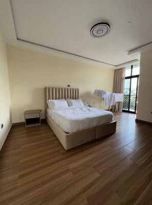 2 bedrooms, iron/ironing board, WiFi, bed sheets - Sunshine 603
(Addis Ababa)
