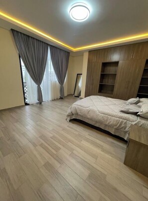 2 bedrooms, WiFi, bed sheets