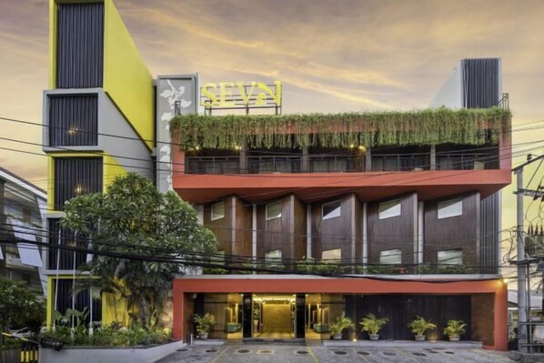 Exterior - Sevn Legian (Bali)