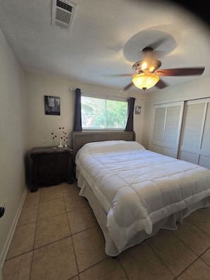 5 habitaciones, wifi gratis y ropa de cama 