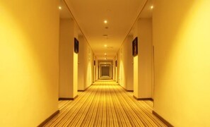 Interior - Wenhui Hotel (Shanghai)