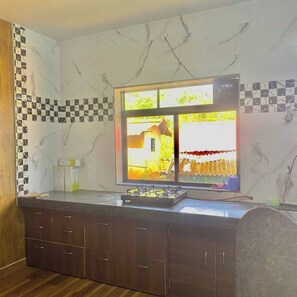 Private kitchen - The Ranch by Joy Suites
(Mahabaleshwar)