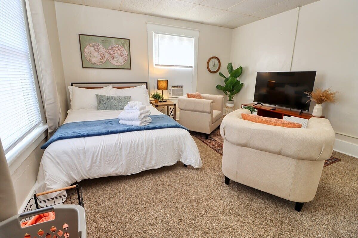 5 habitaciones, wifi y ropa de cama 