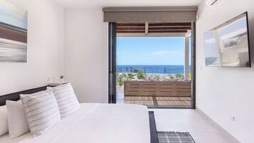 2 bedrooms, desk, free WiFi, bed sheets