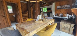 Dining - Le Refuge, Chutes à Lessard
(Saint-Alexis-des-Monts)