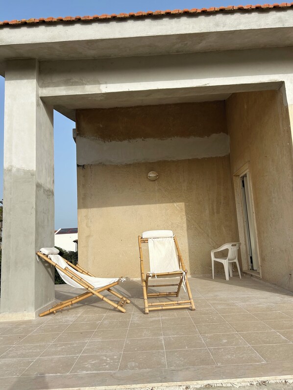 Terrace/patio - The house on the sand in Marina di Modica (Marina di Modica)
