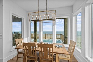 Dining - Pool | Hot Tub | Beachfront | Fenced Yard (Crystal Beach)