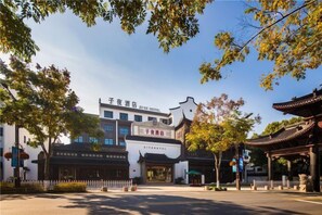 Exterior - Ziye Hotel (Tongxiang)