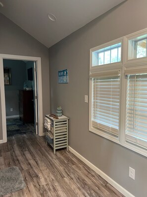 Interior - Cozy 1-bedroom house in charming Marion NC with WiFi, AC, and a covered porch (Marion)