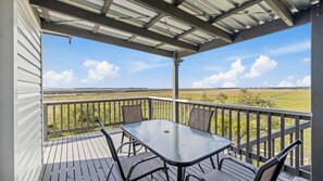 Outdoor dining - Cute Cottage with a View (Venus Bay)
