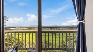Interior - Cute Cottage with a View (Venus Bay)