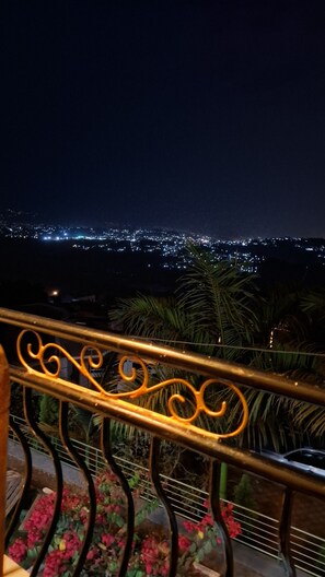 Property grounds - Visitez les Gorilles, Kigali, Appartement de Rêve (Kigali)