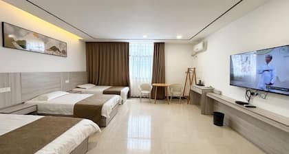 Binghe Homestay (Tiantangzhai Scenic Area)