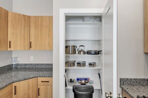 Interior - The Ideal Gateway by RedAwning (Cedar City)