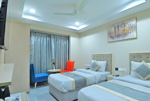 ห้องลักซ์ชัวรี่ทวิน | โต๊ะทำงาน, พื้นที่ทำงานแบบใช้แล็ปท็อป, Wi-Fi ฟรี, ผ้าปูที่นอน