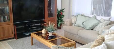 Villa, Multiple Beds, Pool Access, Garden View (5 Bed Florida Villa - West Haven) | Living area | 42-inch flat-screen TV with digital channels, DVD player, MP3 dock