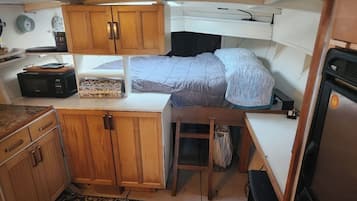 1 habitación, wifi y ropa de cama