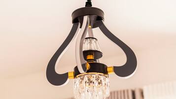 تفاصيل الفندق من الداخل