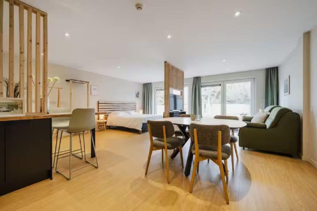 1 bedroom, desk, iron/ironing board, free WiFi