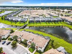 Exterior - Storey Lake Amazing 4BR Townhome, Pool, By Disney (Kissimmee)