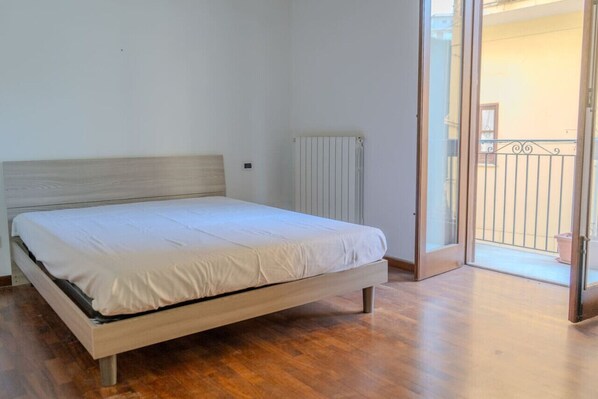 2 chambres, accĂšs Internet, draps fournis