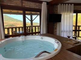 奢华客房 | 免费 WiFi、床单