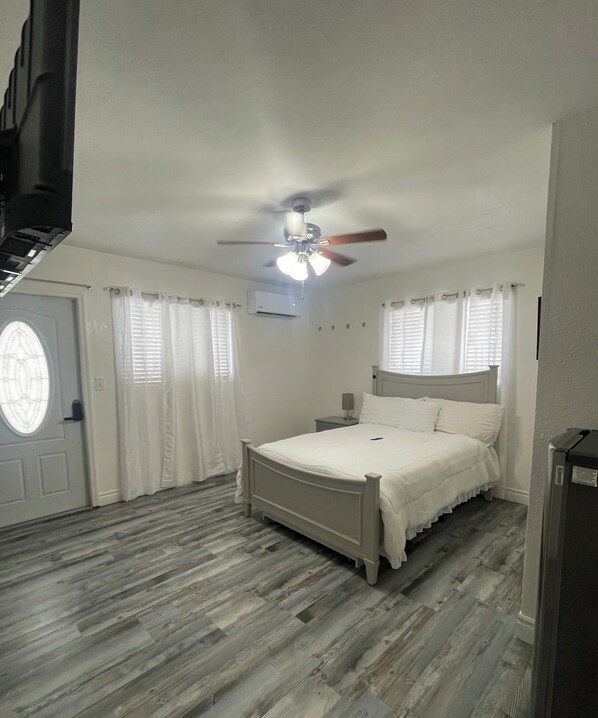 1 soveværelse, strygejern/strygebræt, Wi-Fi