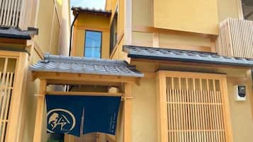 Ngoại thất