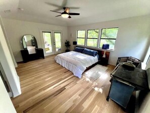 4 chambres, bureau, lit parapluie, Wi-Fi