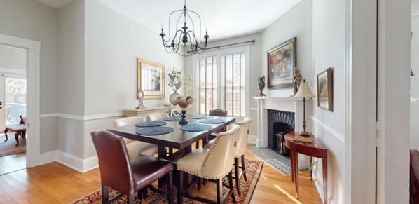 Dining - Cozy Home Centrally Located + Great Amenities (Danville)