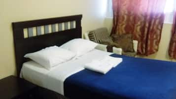 1 bedroom, WiFi, bed sheets