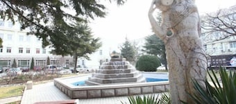 Rushan Hotel