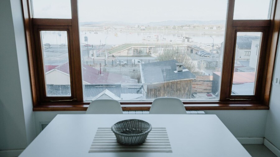 Aunaisin - Nona Kate