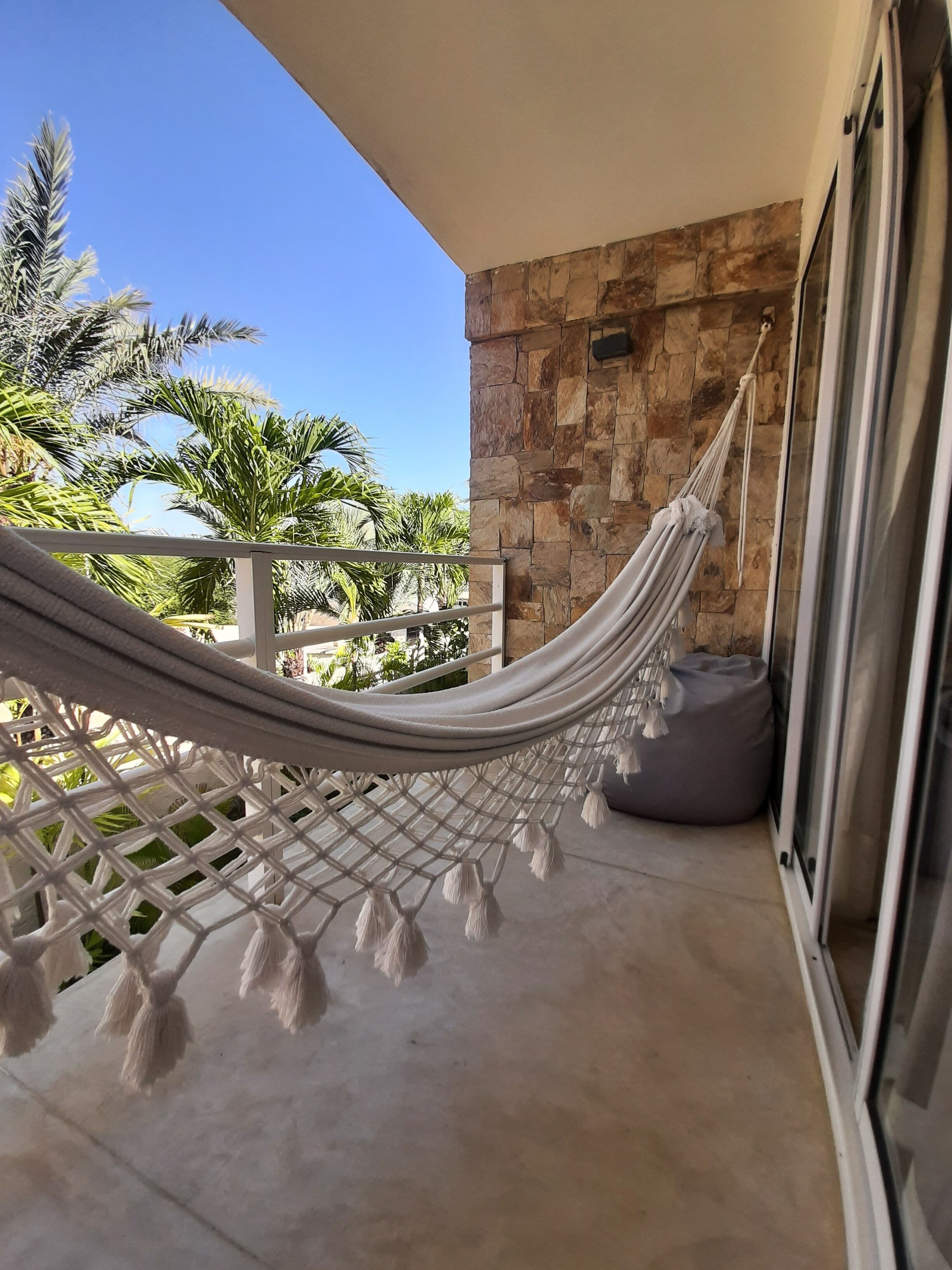 Habitación estándar, vista al jardín | Caja de seguridad en la habitación, cortinas blackout y wifi gratis 