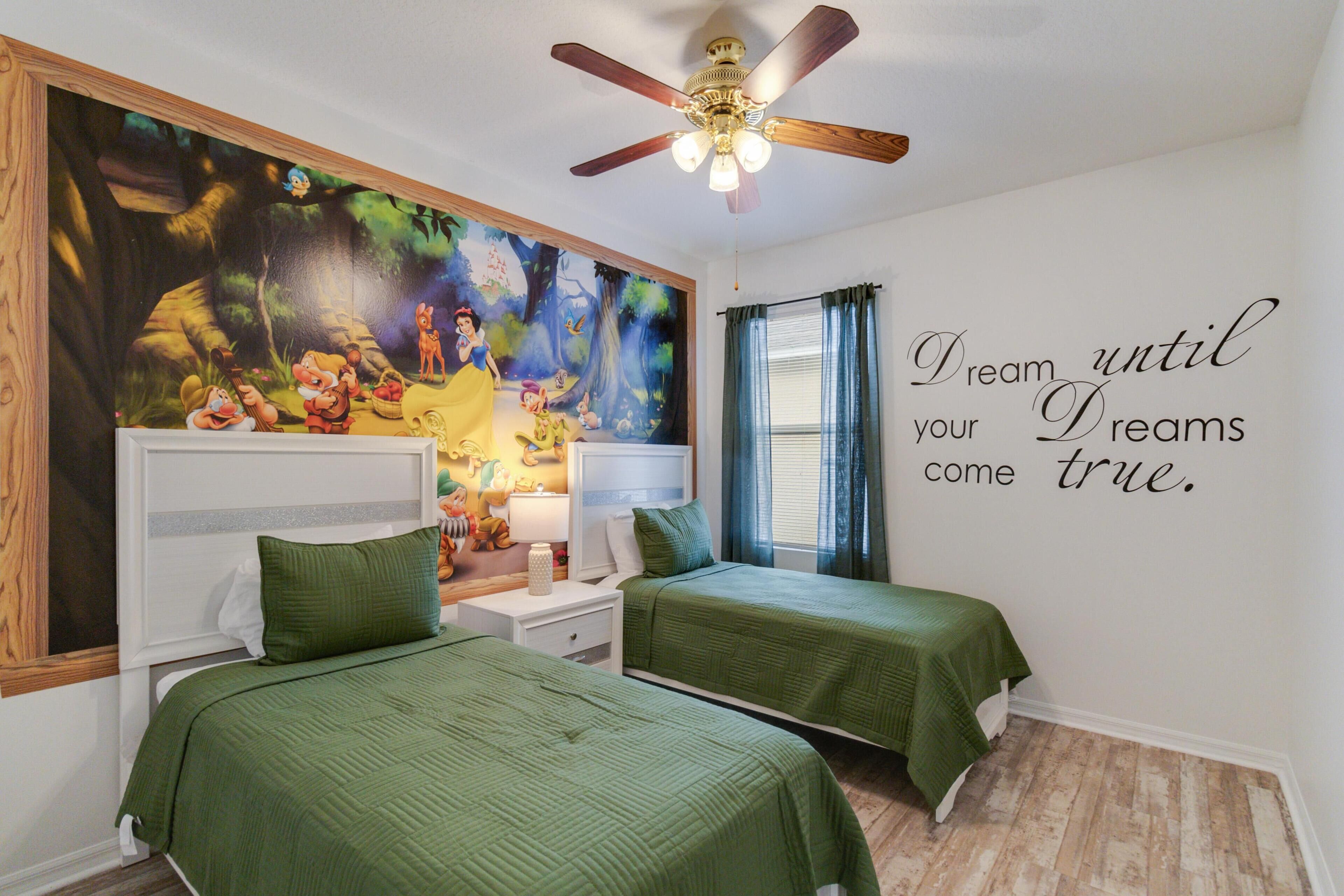 5 bedrooms, iron/ironing board, free WiFi, bed sheets