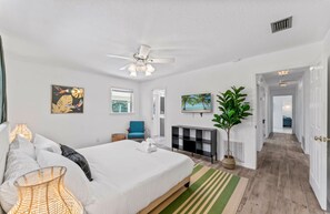 4 chambres, bureau, fer et planche à repasser, Wi-Fi gratuit