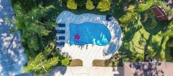 Relaxing SWEET HOME 9mi Downtown Pool&Hot tub.